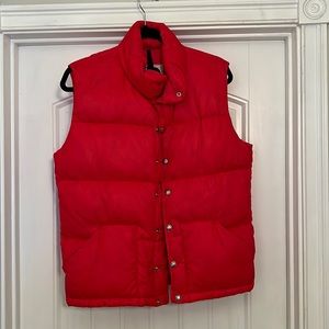 The North Face Puffer Vest- Retro